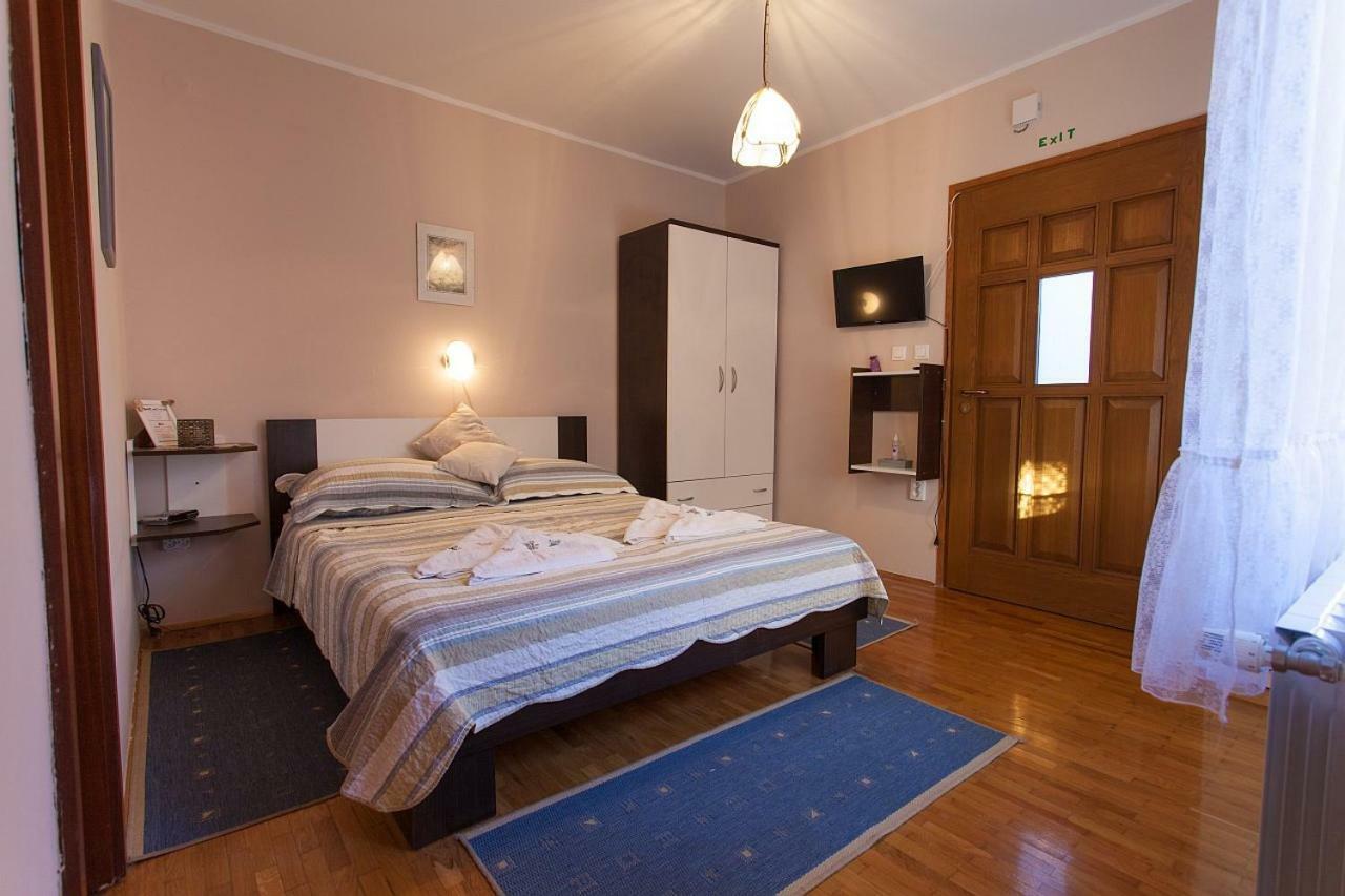 Apartments Topic & Krk Central Location Krk Town Extérieur photo